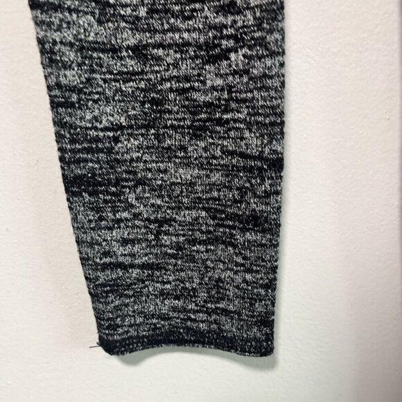 Wilfred Free Heathered Black Long Sleeve V-Neck Top - Size S - Picture 11 of 11